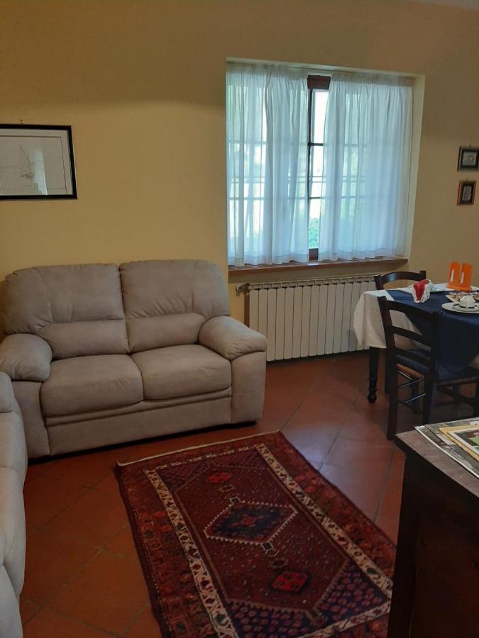 Valle degli Ulivi Terni Esterno foto