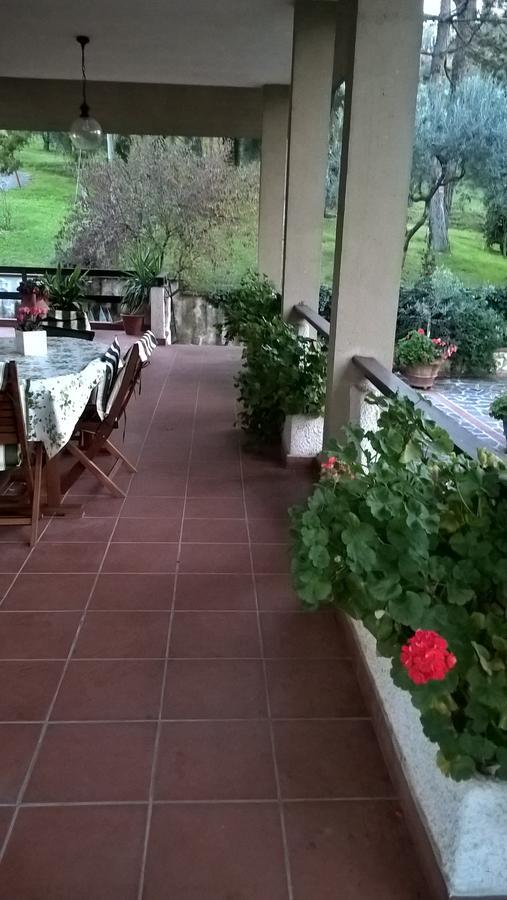 Valle degli Ulivi Terni Esterno foto