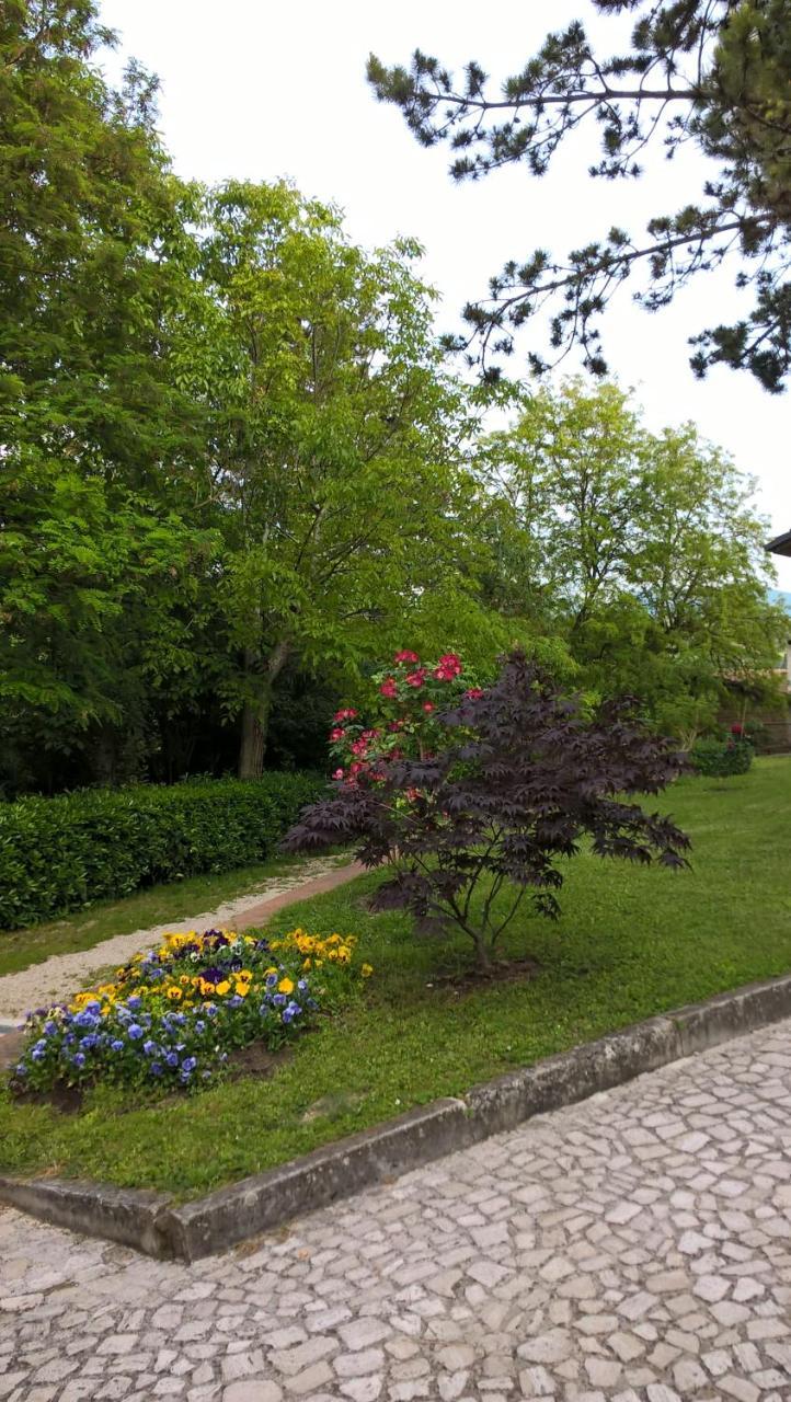 Valle degli Ulivi Terni Esterno foto